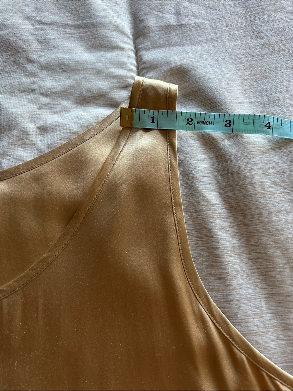 Classiques Entier 100% Silk Scoop Layer Tank in Gold Academic Classy Lightweight - Picture 7 of 8